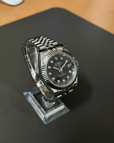 Chocolate Diamond Dial