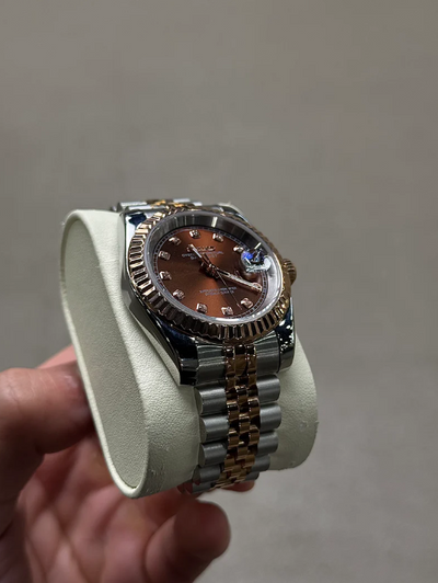Chocolate Diamond Dial