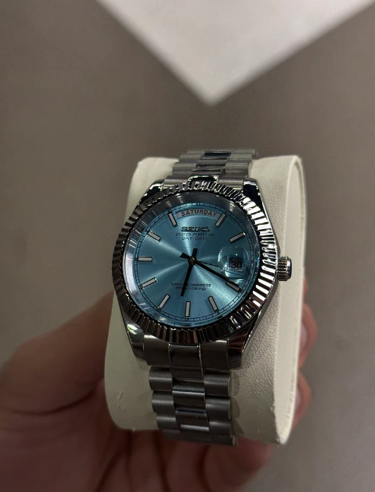 Tiffany Blue Dial